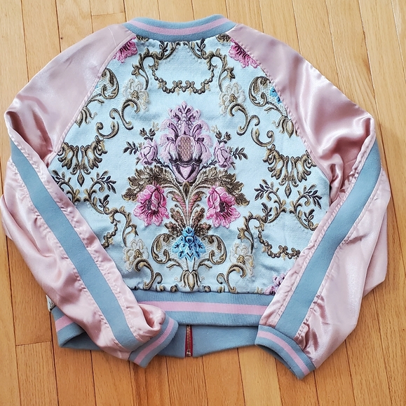 Embroidered Jacket - Picture 4 of 5